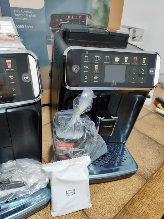 Automat de cafea Philips seria 5500 20 sortimente