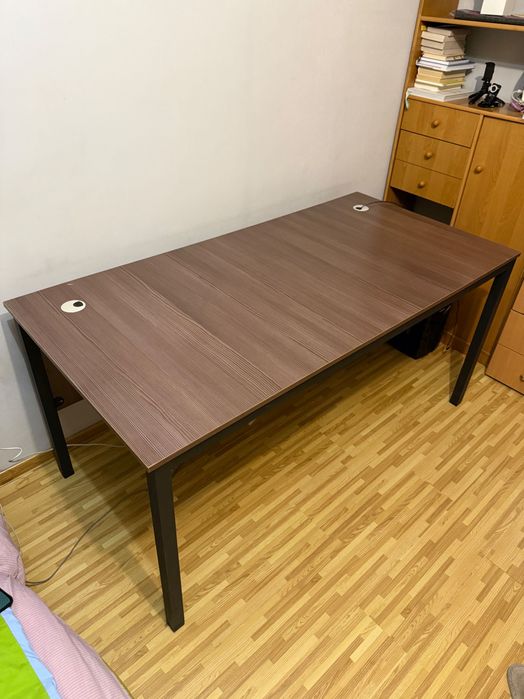 Компьютерный стол Dexter