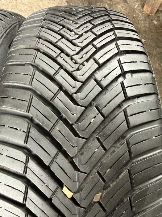 2x Anvelope Vara 215/55 R17 - Continental All Season Contact XL