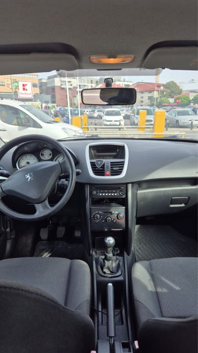 Peugeot 207, 2011, 135000 km