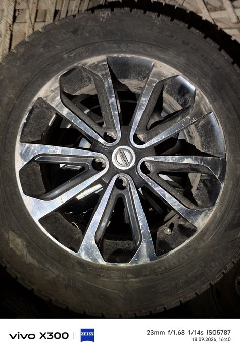 Продам комплект колес R17 5×114/3