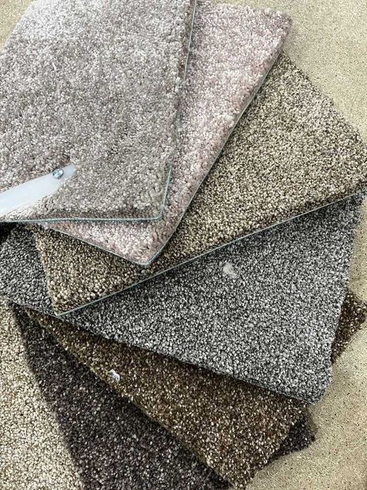 Паркет (таркет), ковролин, ковролан, шпоновые доски, ламинат.