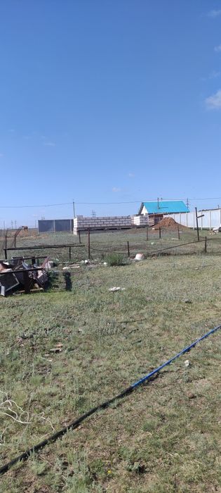 Продам участок 12 соток с недостроиным домом