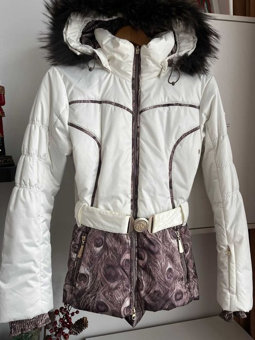 Дамско  ски яке с качулка