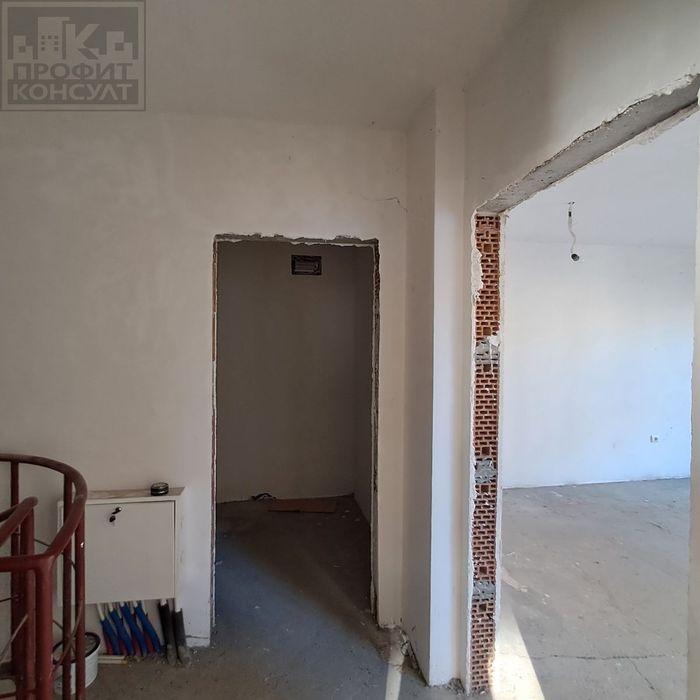 Продава се Офис в Велико Търново, Център - 108 кв.м за 440 €/кв.м - Снимка #3