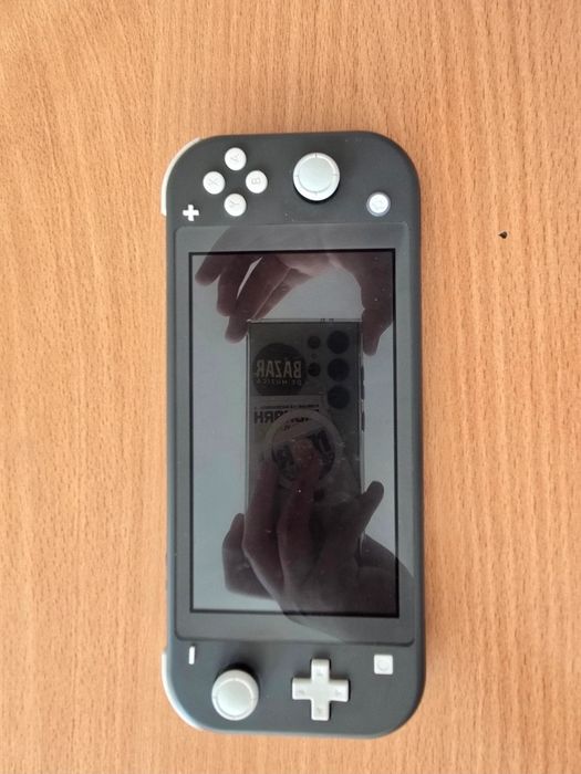 Nintendo switch lite grey