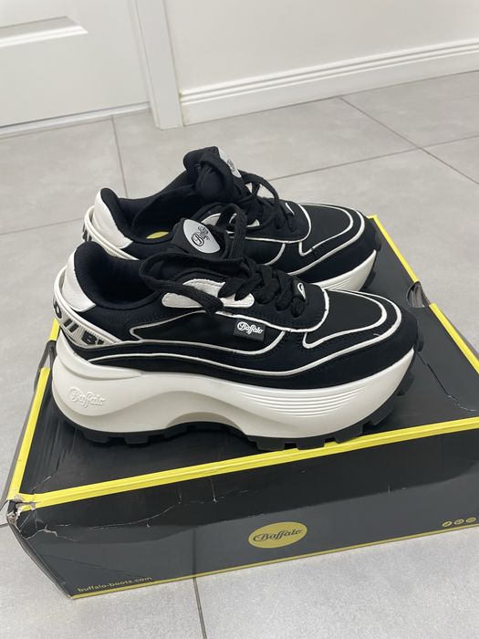 Adidasi buffalo cu platforma