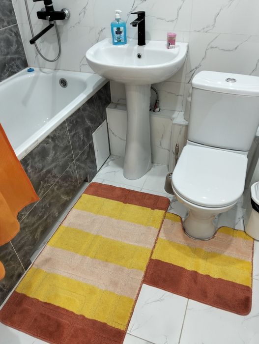 Квартира по суточно . Микрорайон 10