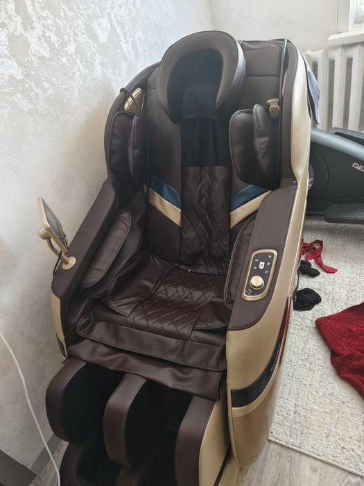 Массажный кресло