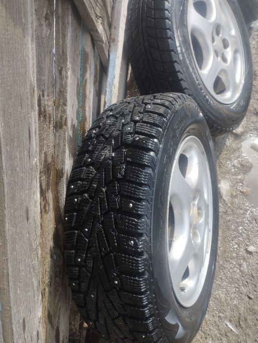 Продам резину б/у в отличном состоянии