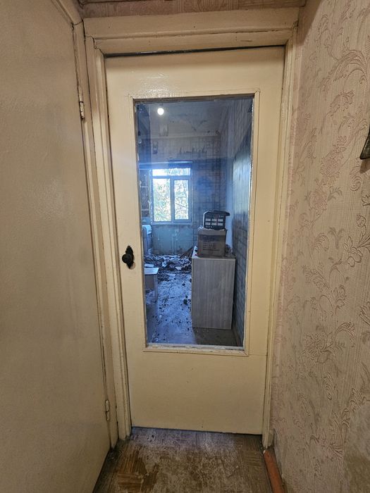 Әйнек, есік, ванный