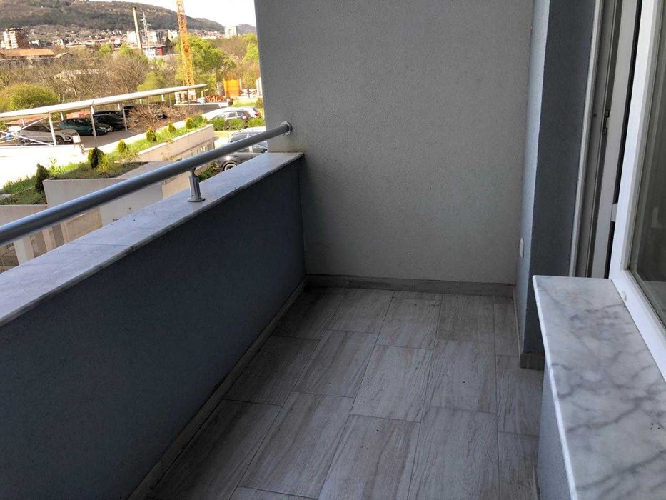 Апартамент под наем