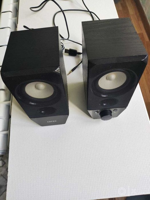 Колонки акустические, EDIFIER R19BT black