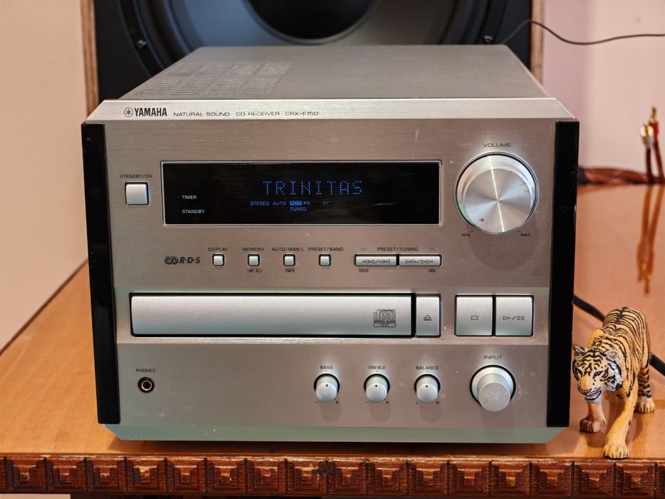 Yamaha CRX-E150 Pianocraft Series. Premium audio sistem. Fără boxe. Preț fix !