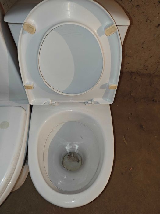 Унитаз с бочком станция метро Москва