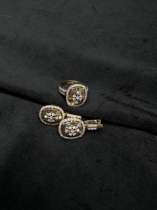 Бриллиантовый комплект