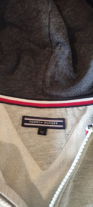 Запазено горните на Tommy Hilfiger