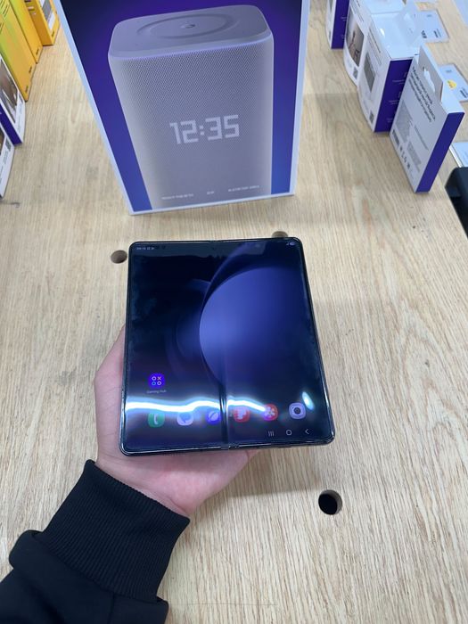 Продам Samsung Z Fold 5