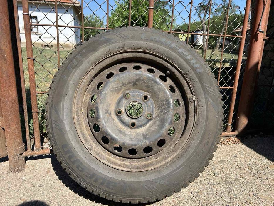 4бр зимни гуми Laufenn 195/65/15