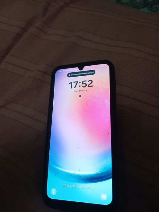 Samsung a 24 sotiladi xalati yaxahi iahlab turibdi