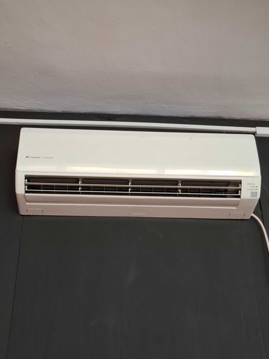 Климатик Fuji Electric 30000