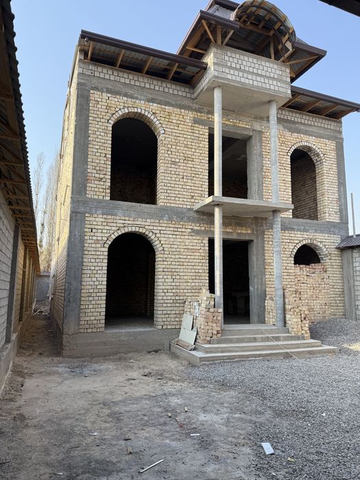 Учаска сотилади срочна 5 сотих каробка холатида