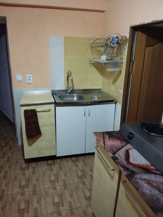 Сдам в аренду цокольный этаж