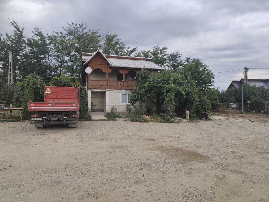 Închiriez proprietate în Merei, Buzău