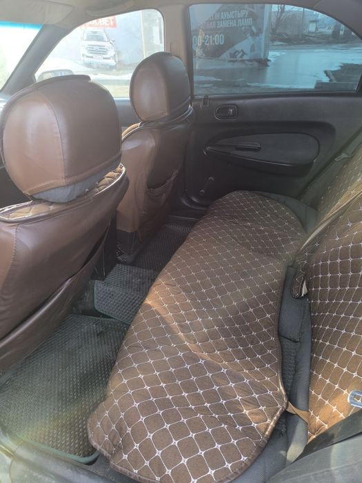 Продам машину на полном ходу mazda 323