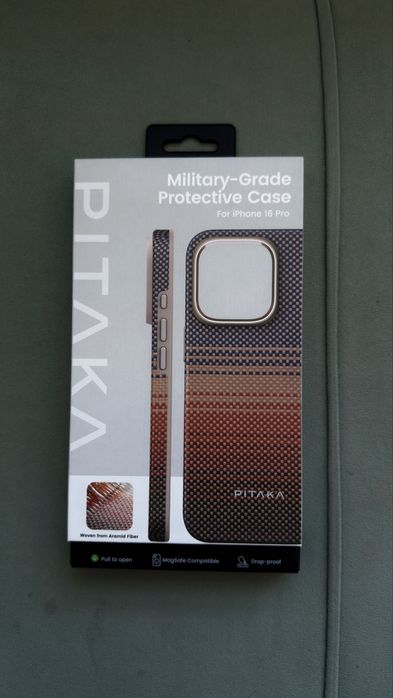 Чехол Pitaka на айфон 16 про. Iphone 16 pro