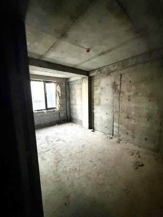 Продается 2/1/16 ЖК ХОНСАРОЙ напротив Американского посольства