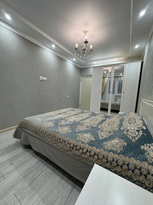 Продам срочно 4 комнатную квартиру