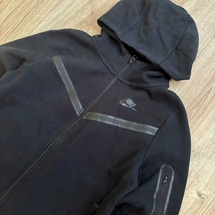 Nike Tech Fleece комплект черен суитшърт и долнище