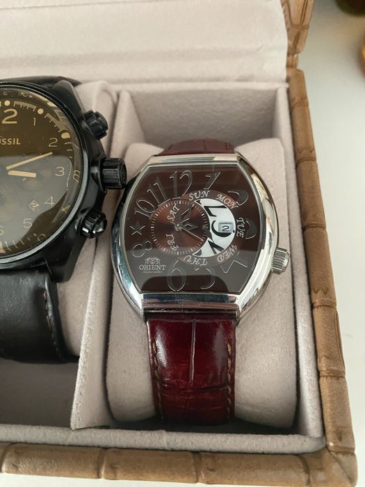 Vand ceas Orient, automatic, curea piele