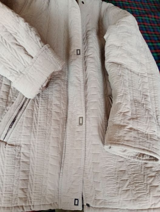 Елегантно и топло  манто