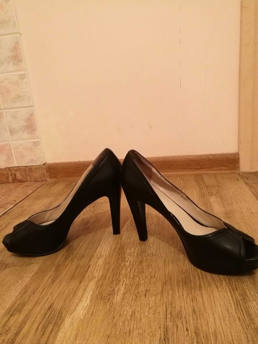 Туфли женские кожаные