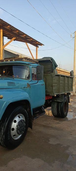 Zil 130 sotiladi