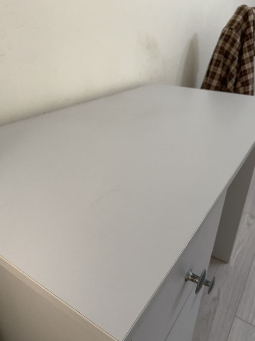 стол 95x50x75 в рабочем состоянии