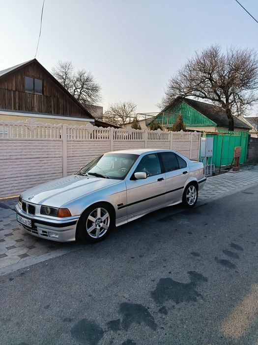 БМВ е36 без вложений