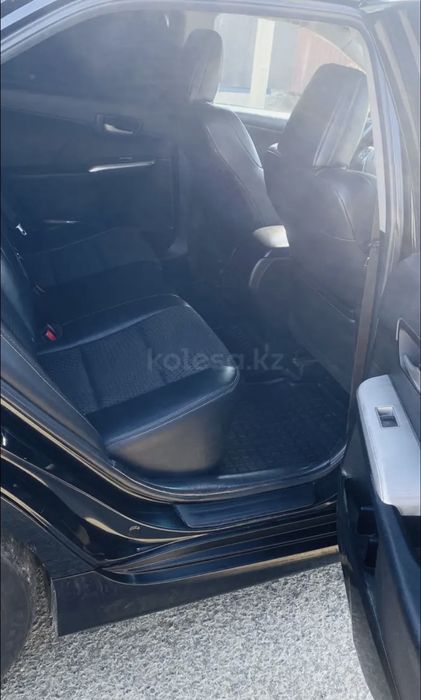 Автомобиль Toyta camry