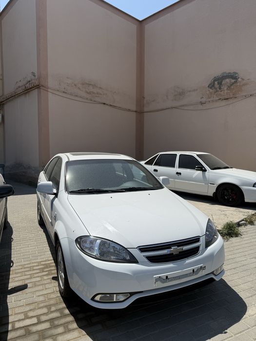 Chevrolet Gentra 2023 yil tozza kraska