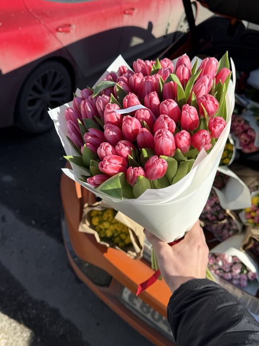 Голандские тюльпаны к 14 февраля