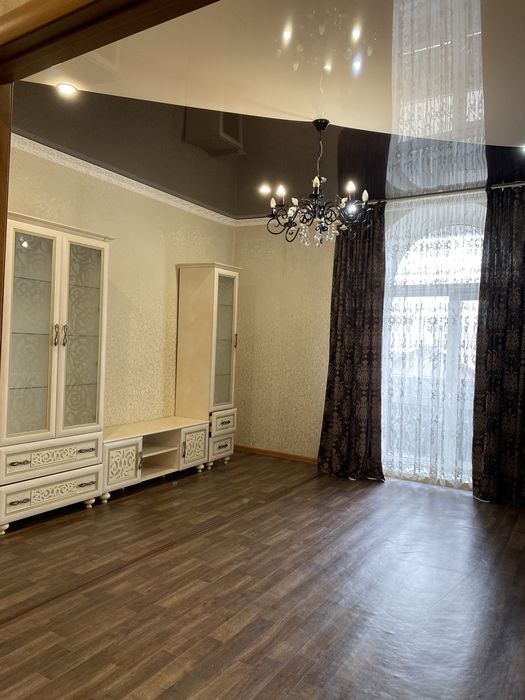 Продам трехомнатную квартиру