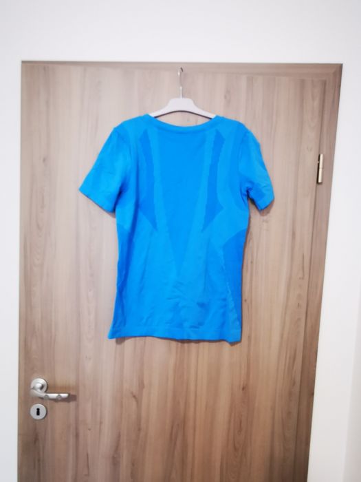 Lot tricouri sport mărimea 40