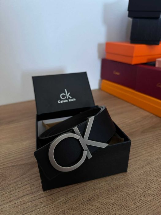 Curea Calvin Klein Neagră 120-48 | Design Elegant | Accesoriu Premium | Nou