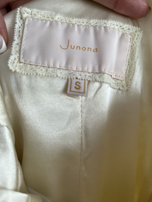 Рокли   Junona