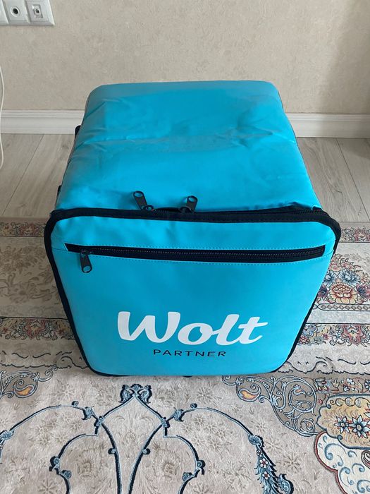 Термосумка wolt для курьерской службы