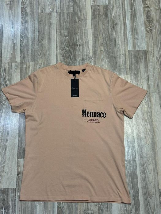 Тениска Mennace с етикет