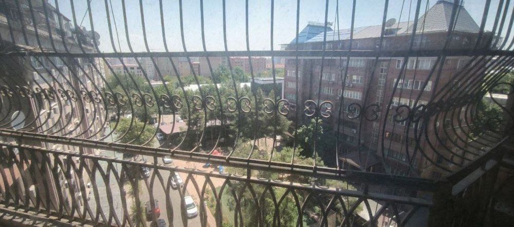 Габус 5/7/9 метро Ойбек, Di Gavi restaurant, Angels food.