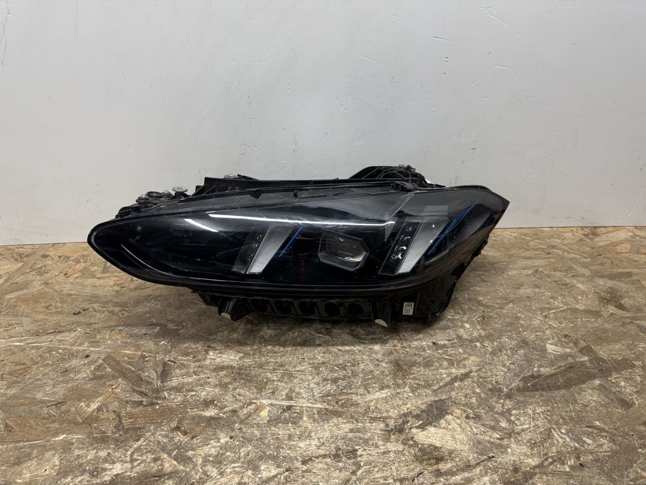 Far faruri bmw G22 G23 G26 M3 M4 LCI full led adaptiv shadow line 2023-2026